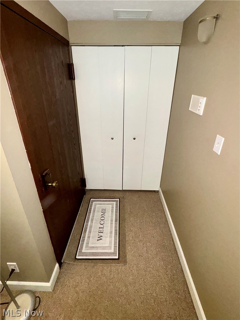 Woods/Brecksville Condo - Residential
