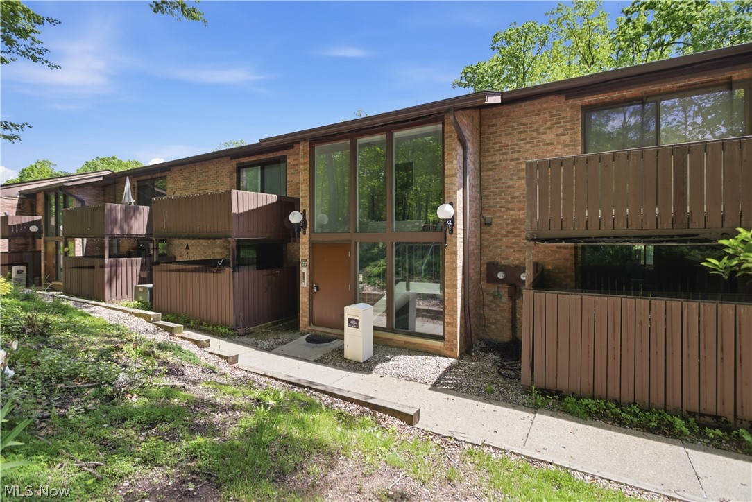 Woods/Brecksville Condo - Residential