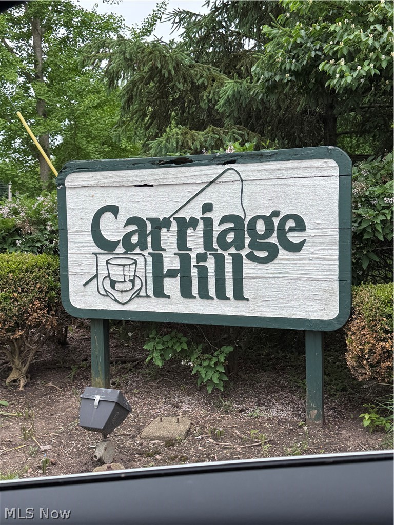 Woods/Brecksville Condo - Residential