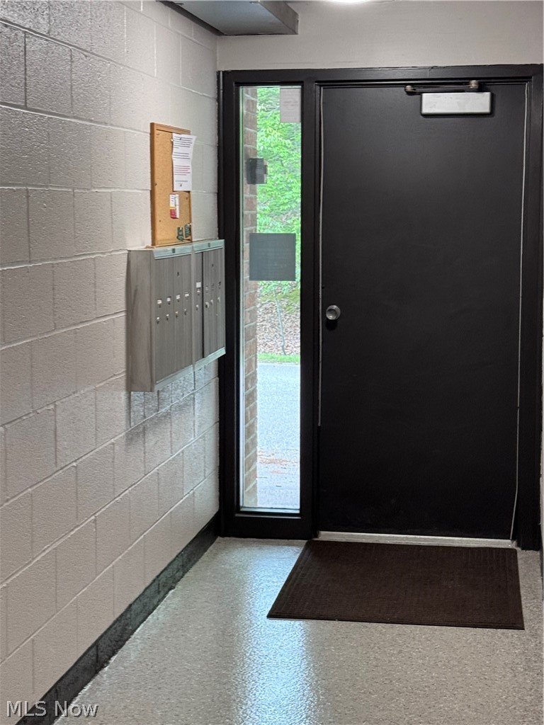 Woods/Brecksville Condo - Residential