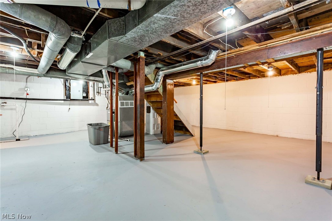 Olmsted 06 - Residential