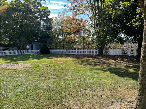 Tiny photo for 395 W Clark Street, East Palestine, OH 44413 (MLS # 5157545)