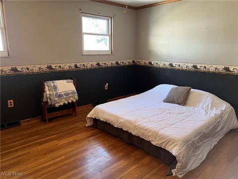 Tiny photo for 395 W Clark Street, East Palestine, OH 44413 (MLS # 5157545)