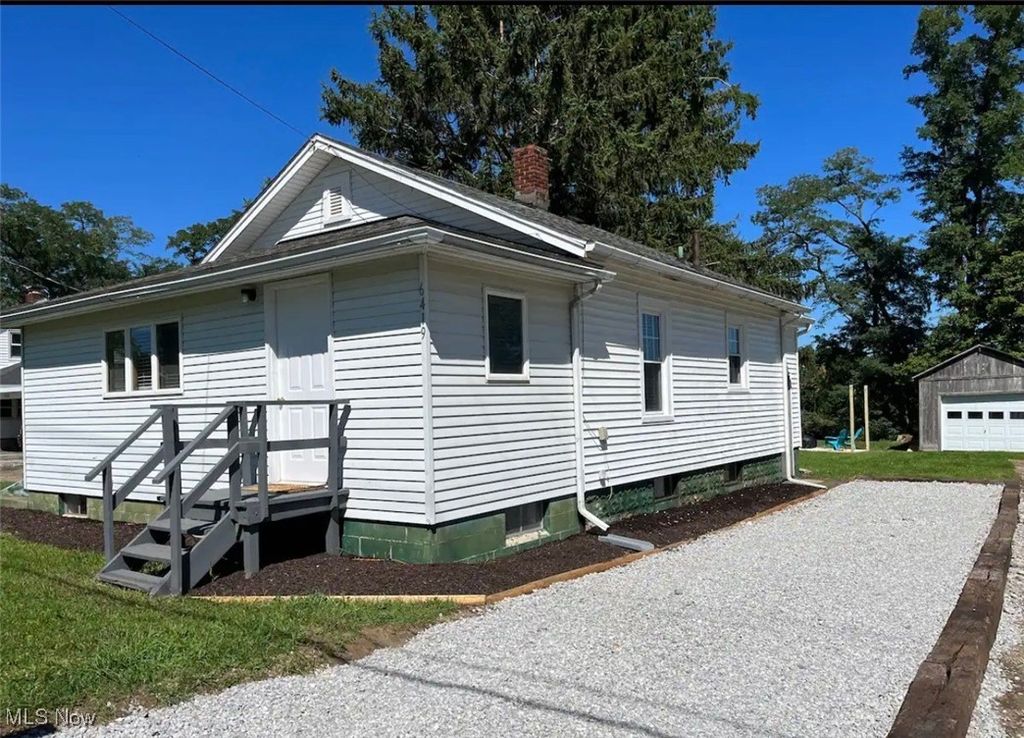 Photo of 6419 S Ridge Road W, Geneva, OH 44041 (MLS # 5176630)