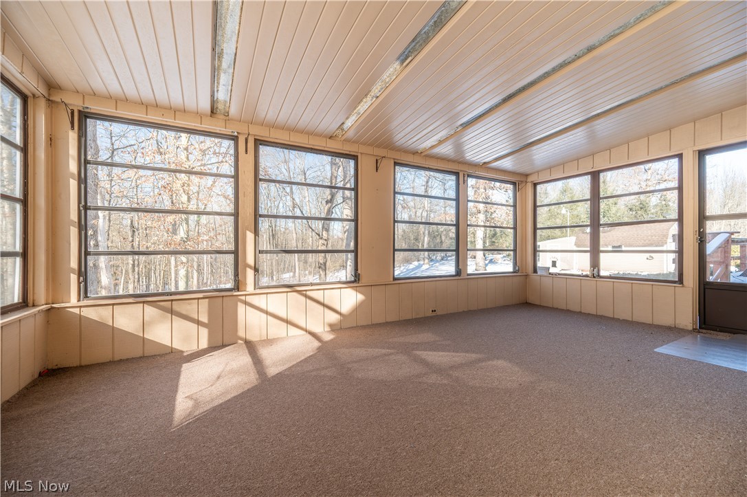 Whispering Pines 01 - Residential