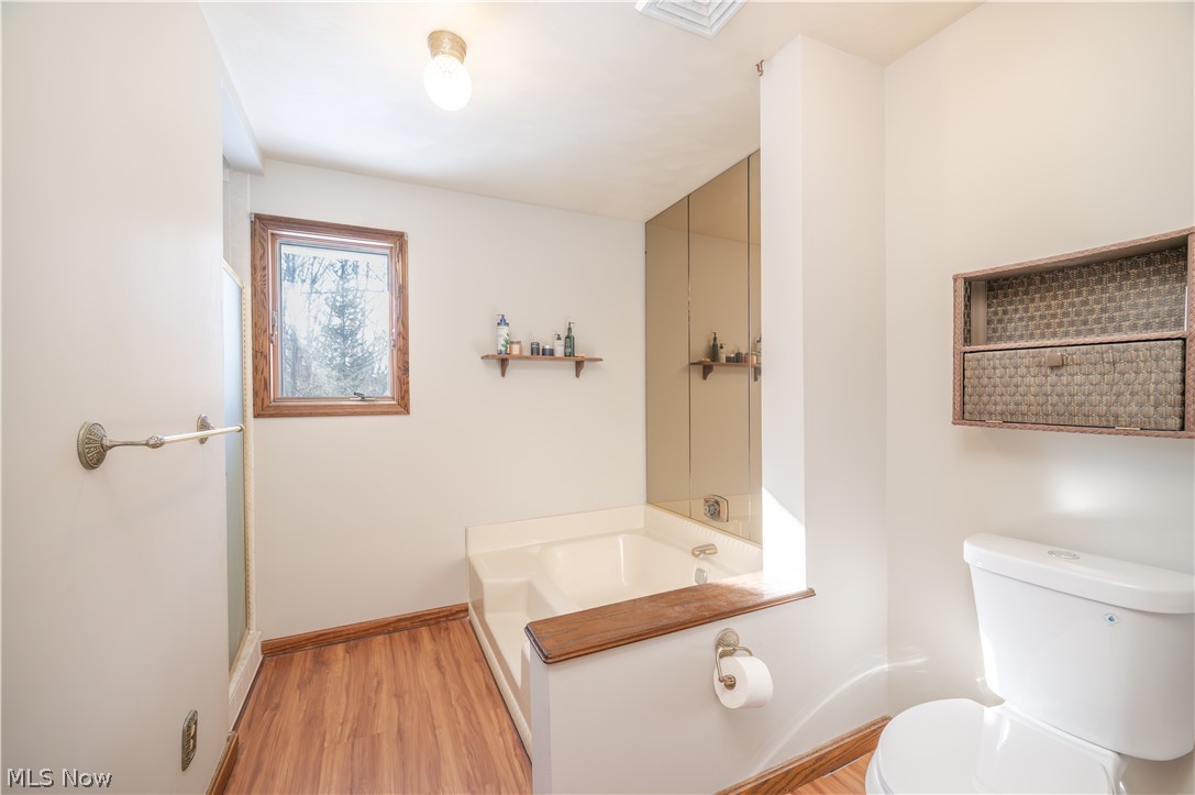 Whispering Pines 01 - Residential