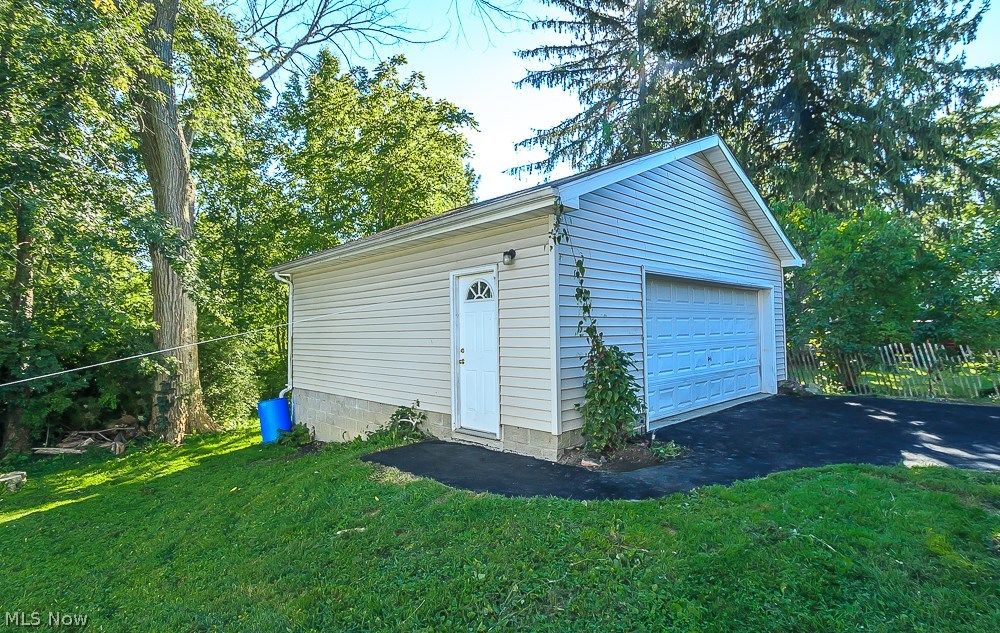 Moffett - Residential