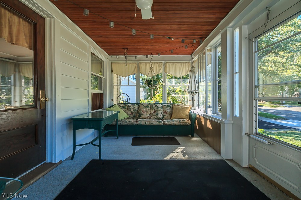 Moffett - Residential