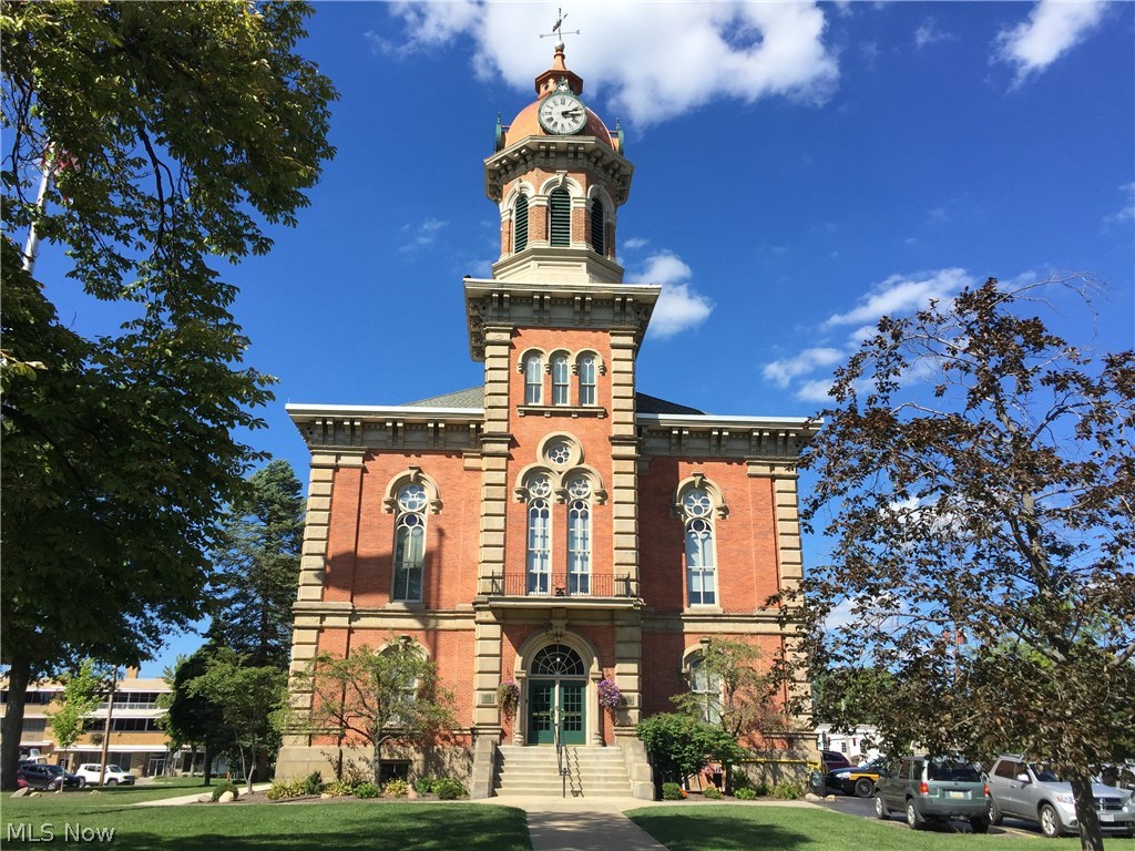 Moffett - Residential