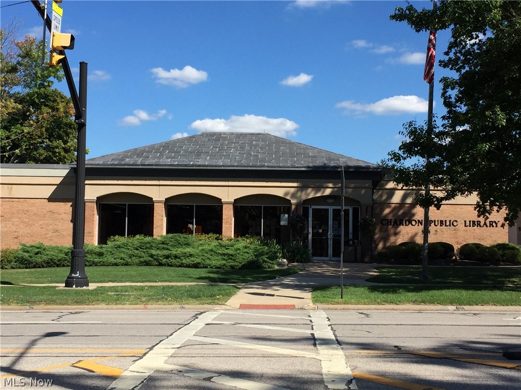 Moffett - Residential