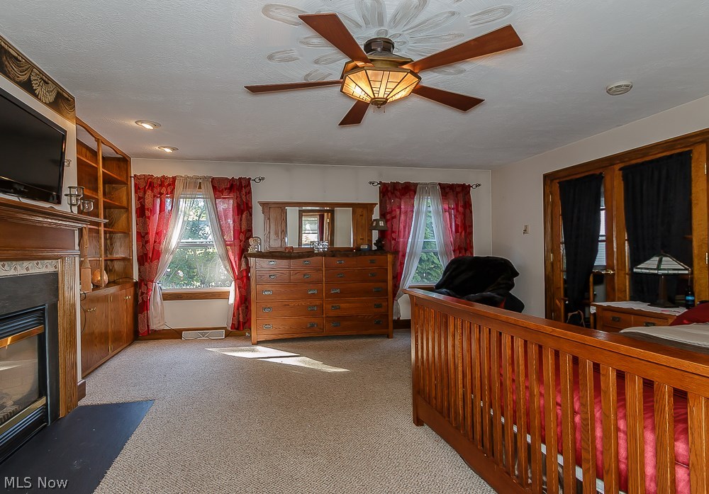 Moffett - Residential