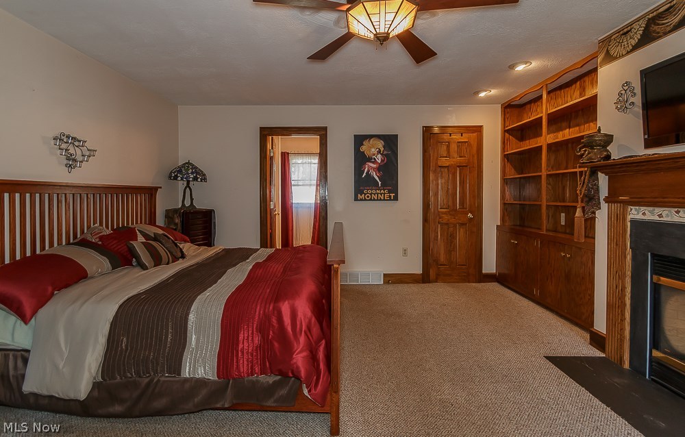 Moffett - Residential