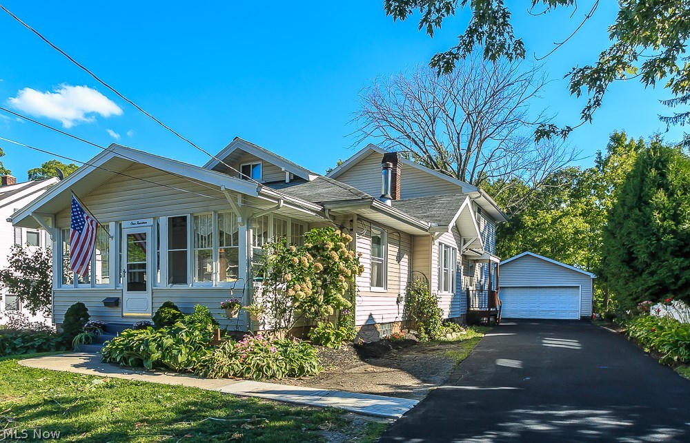 Moffett - Residential