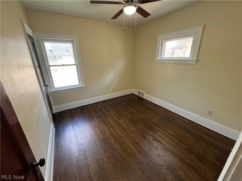 Duplex in Cleveland OH 3961 140th Street 11.jpg