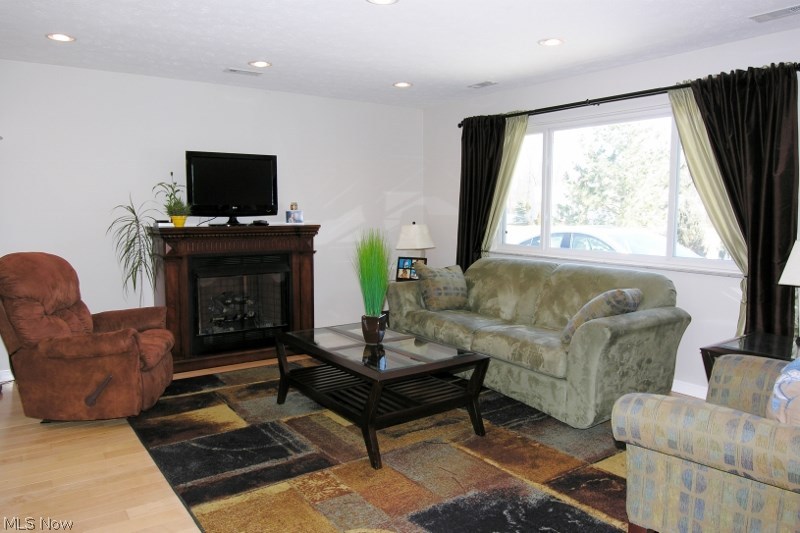 Parkford 01 - Residential