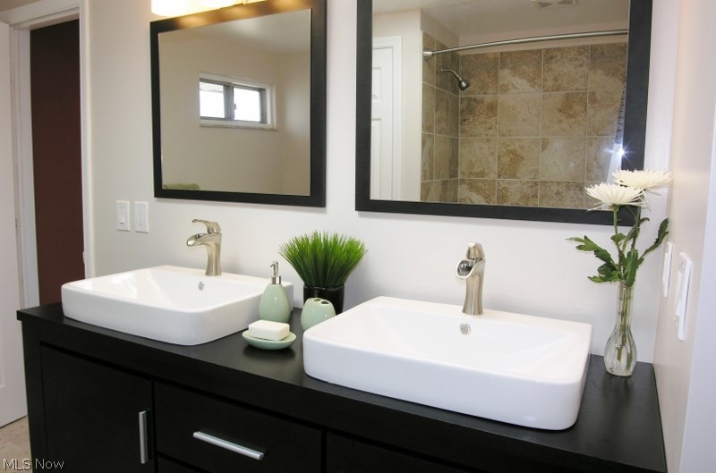 Parkford 01 - Residential