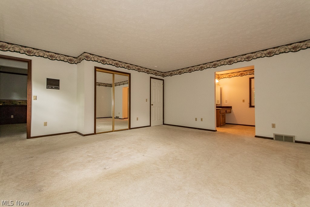 Hallworth Manor Estates 02 - Residential