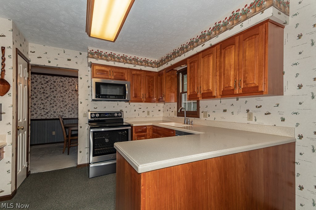 Hallworth Manor Estates 02 - Residential