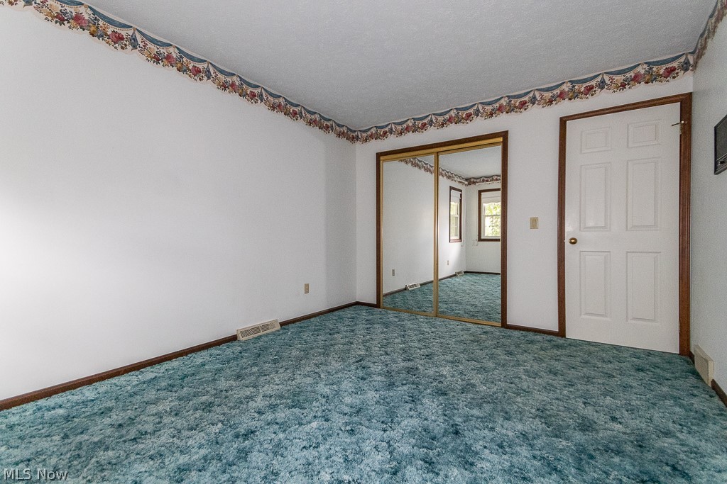 Hallworth Manor Estates 02 - Residential