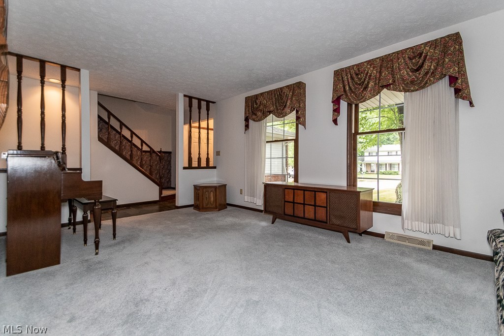 Hallworth Manor Estates 02 - Residential