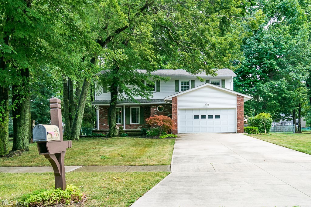 Hallworth Manor Estates 02 - Residential