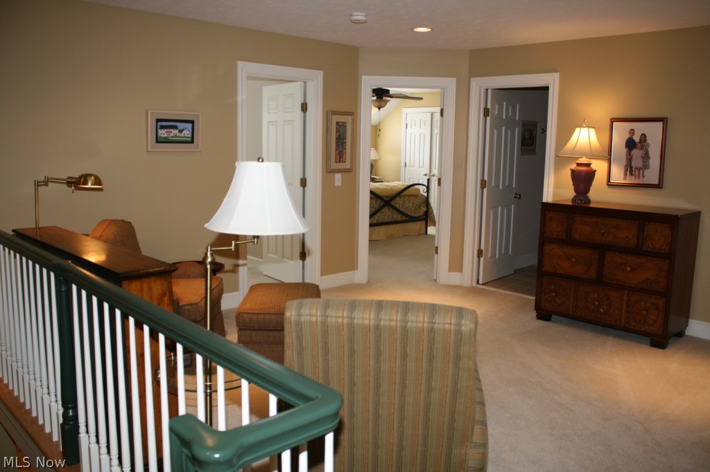 Chagrin Knolls - Residential