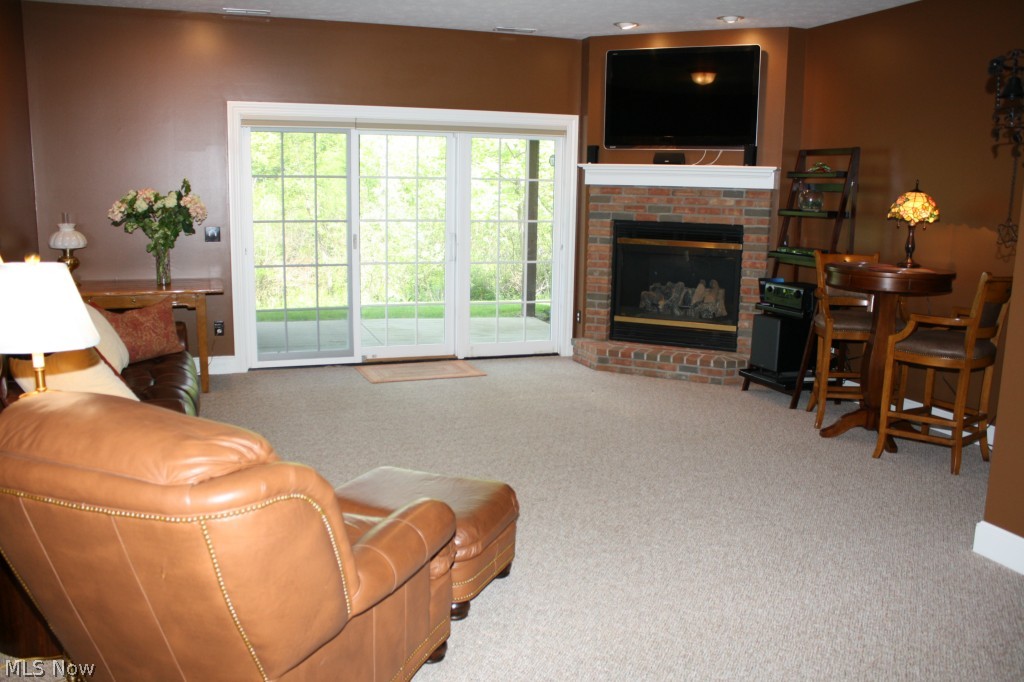 Chagrin Knolls - Residential