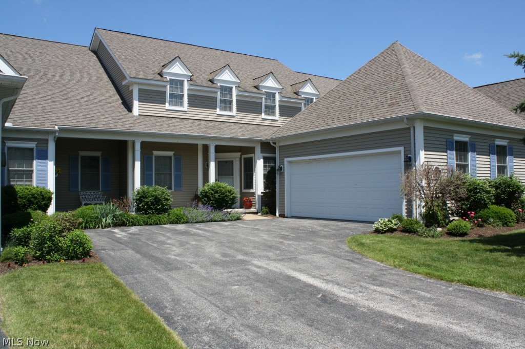 Chagrin Knolls - Residential