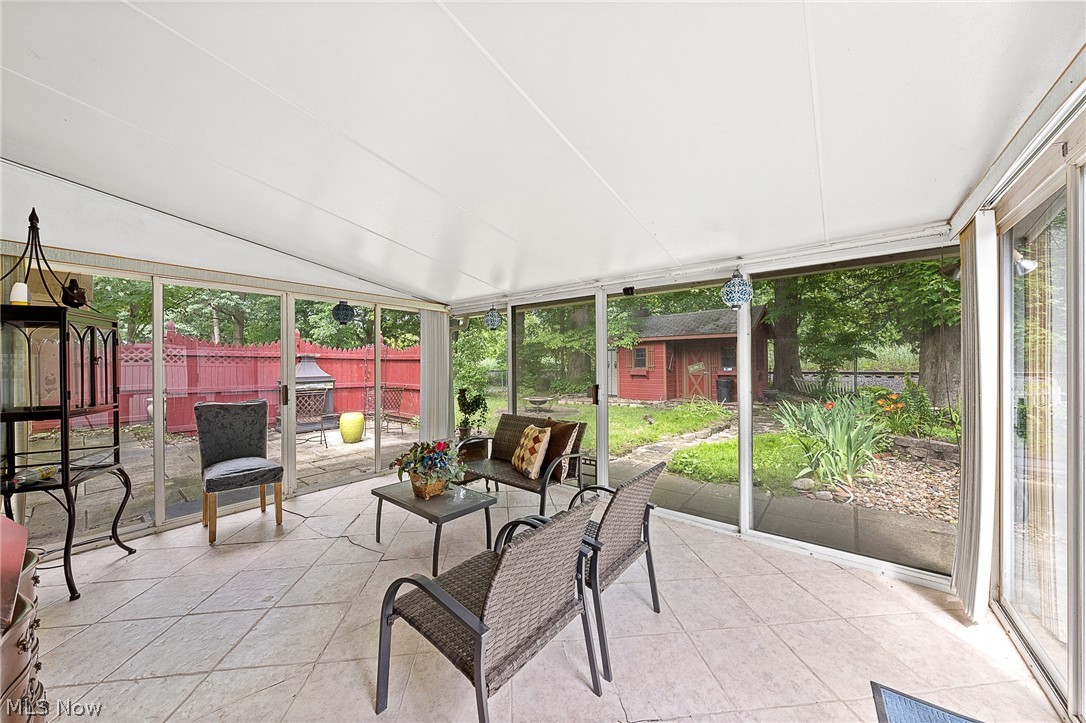 Sherwood Forest 02 - Residential