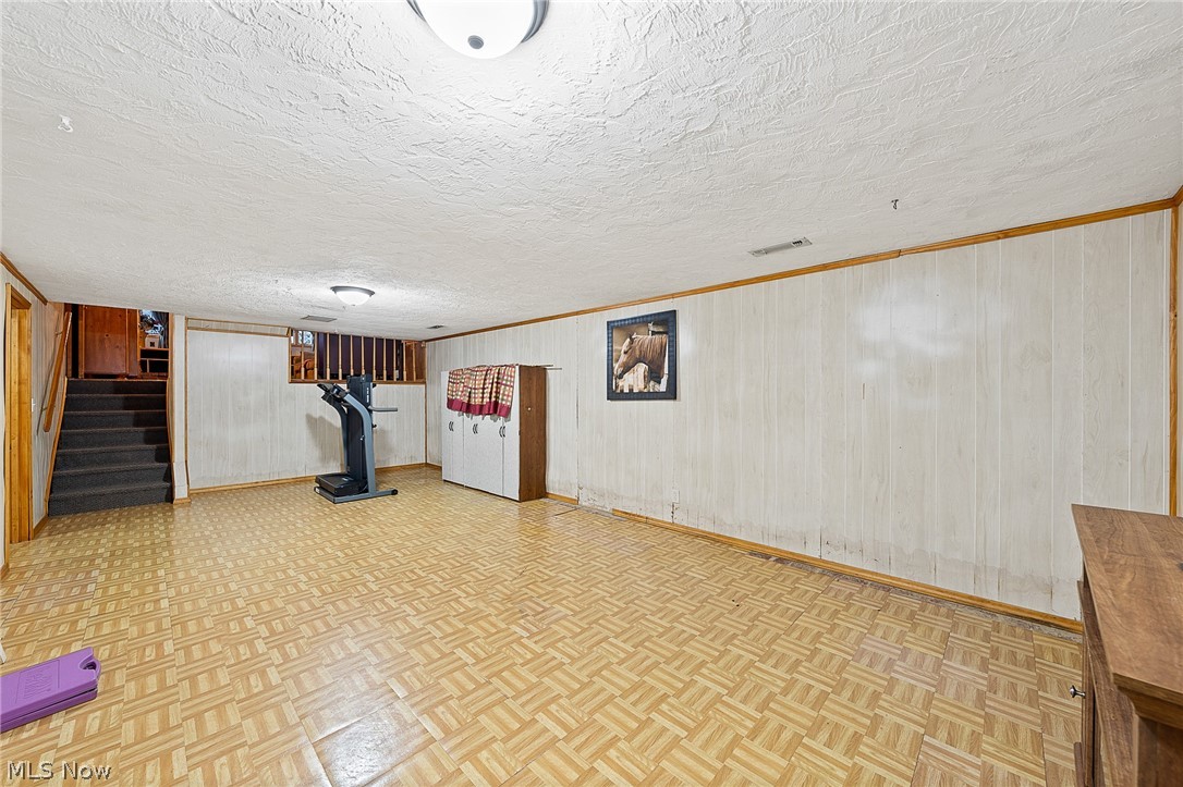 Sherwood Forest 02 - Residential