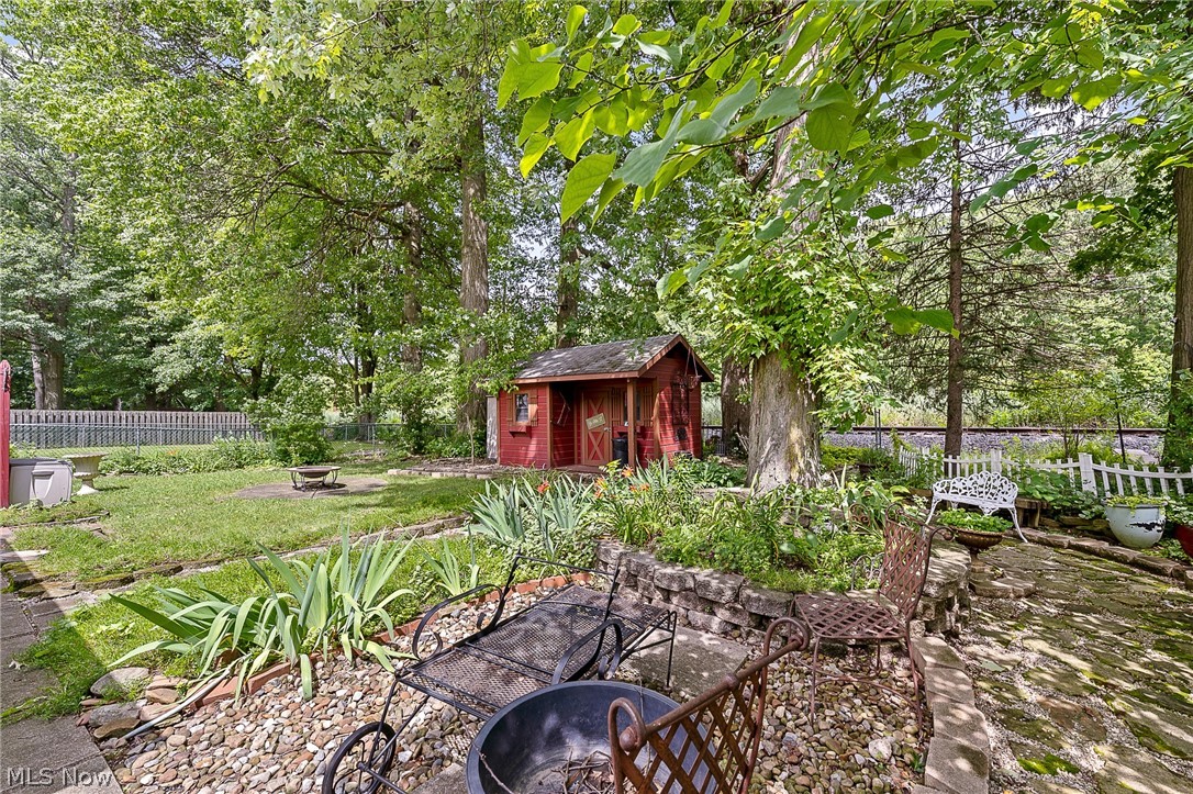 Sherwood Forest 02 - Residential