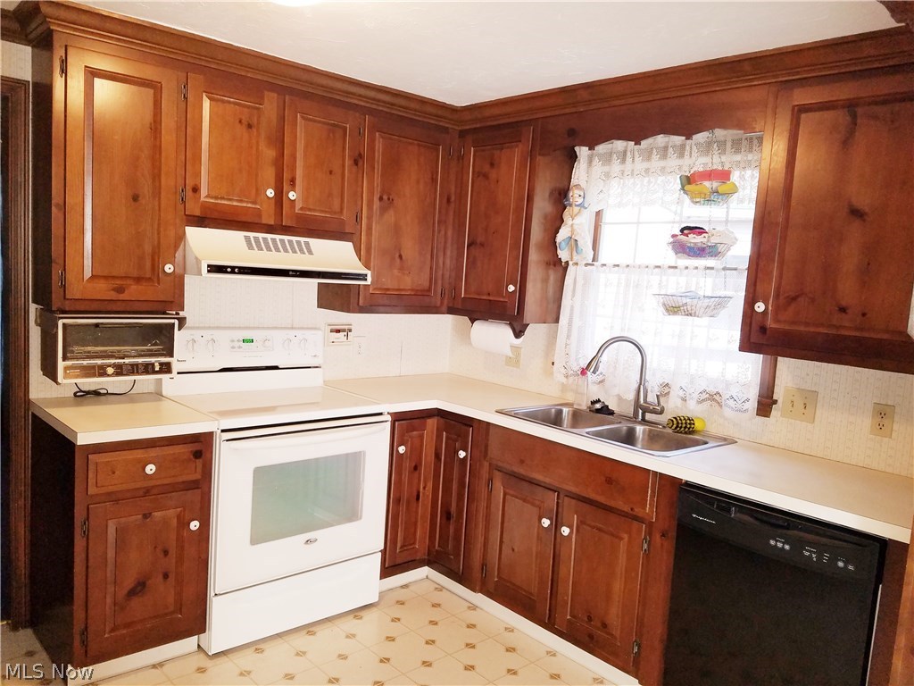 Edgewood Ests - Residential