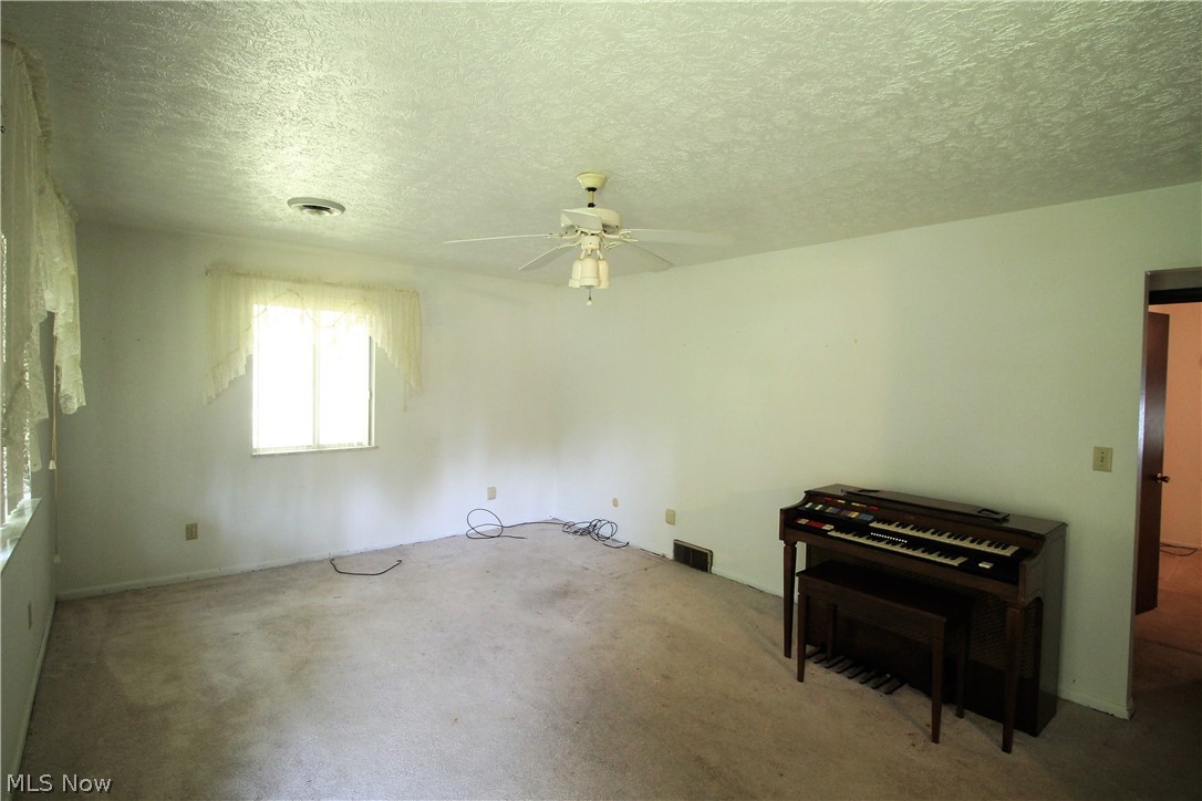 Springfield 08 - Residential Income