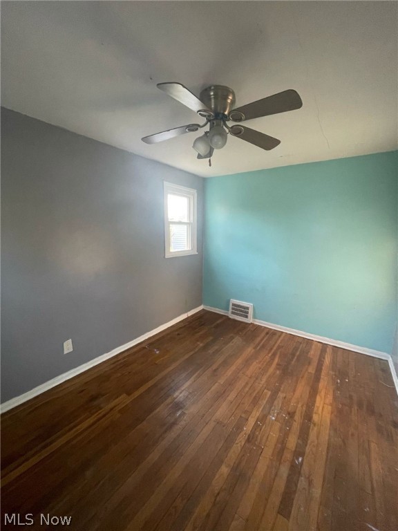 Bungalow - Residential