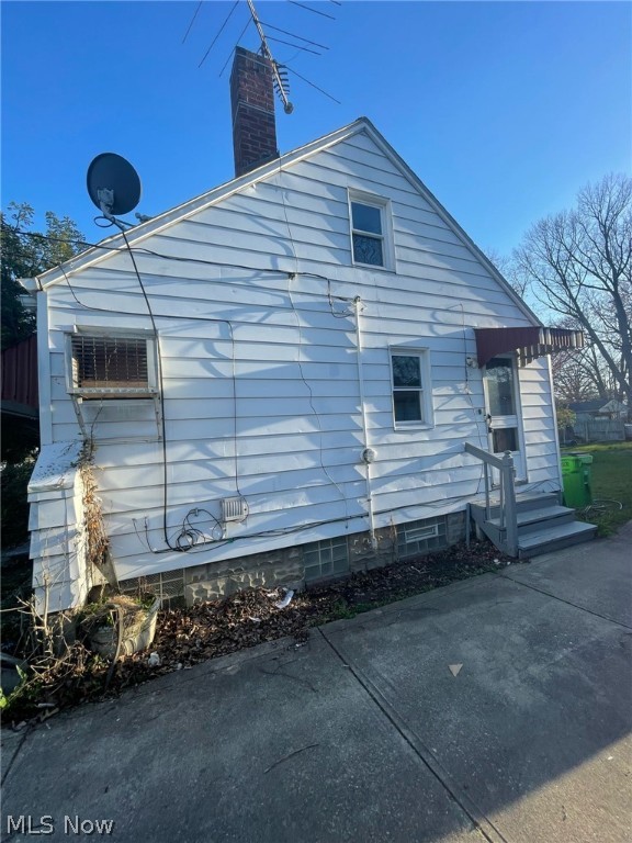 Bungalow - Residential