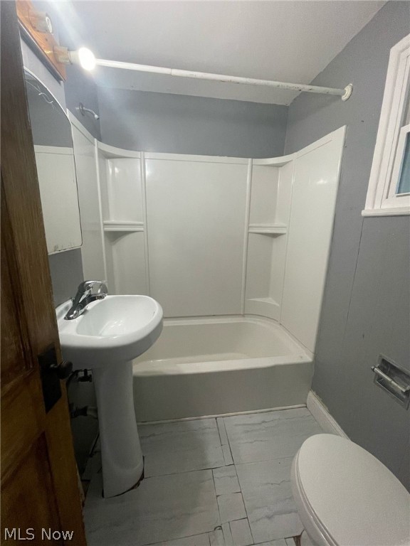 Bungalow - Residential