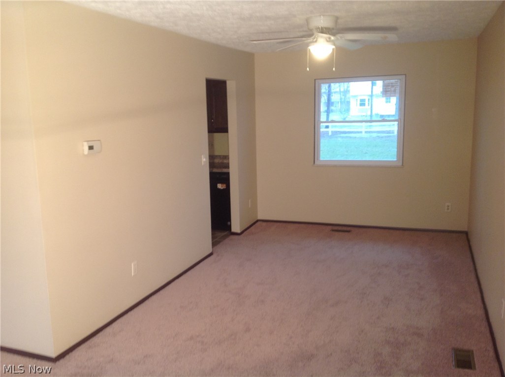 Hallworth Manor Estates 01 - Residential