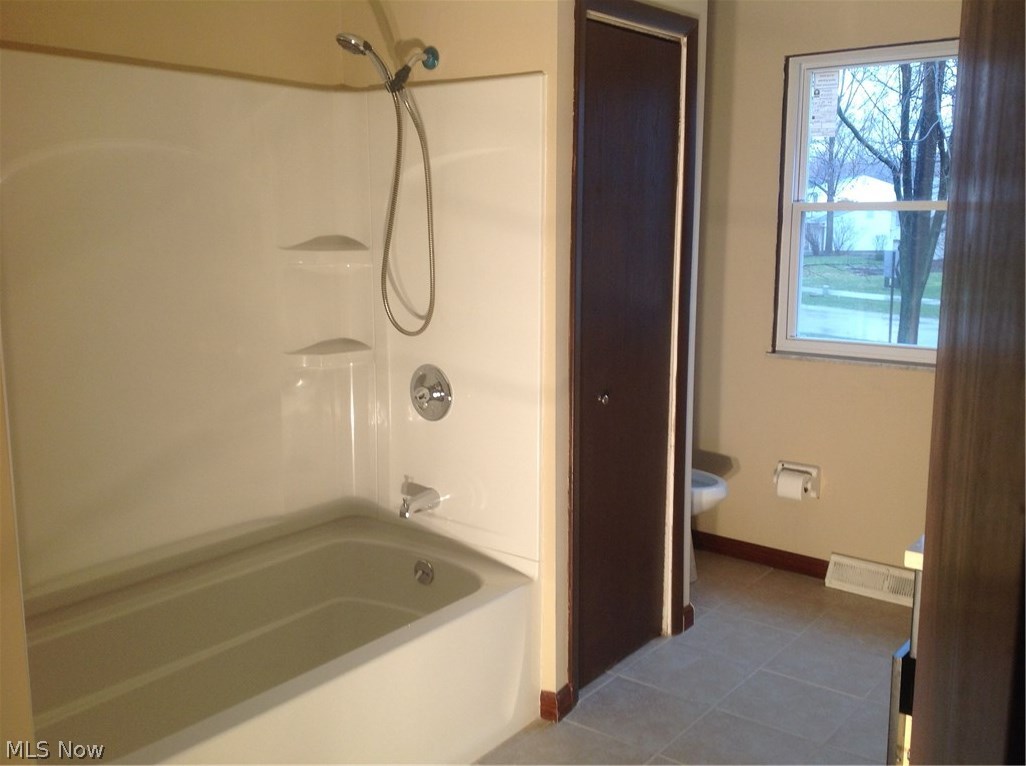 Hallworth Manor Estates 01 - Residential