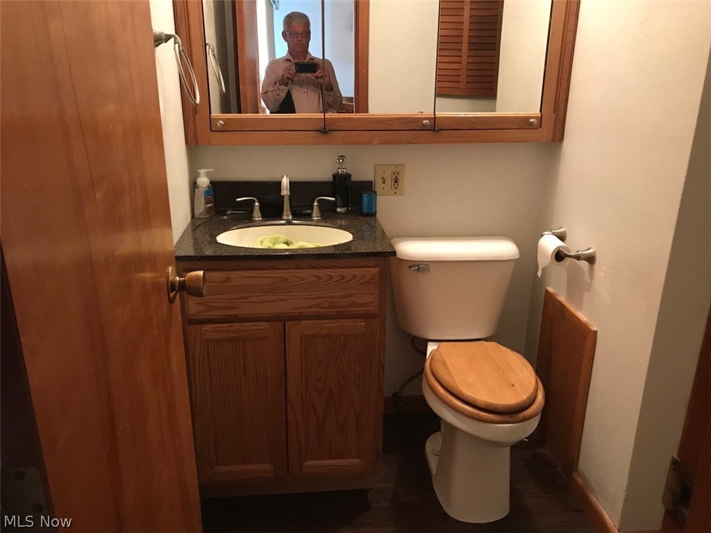 Altamont  lot #104 - Residential