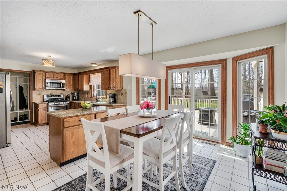 Mount Vernon Woods #9 - Residential