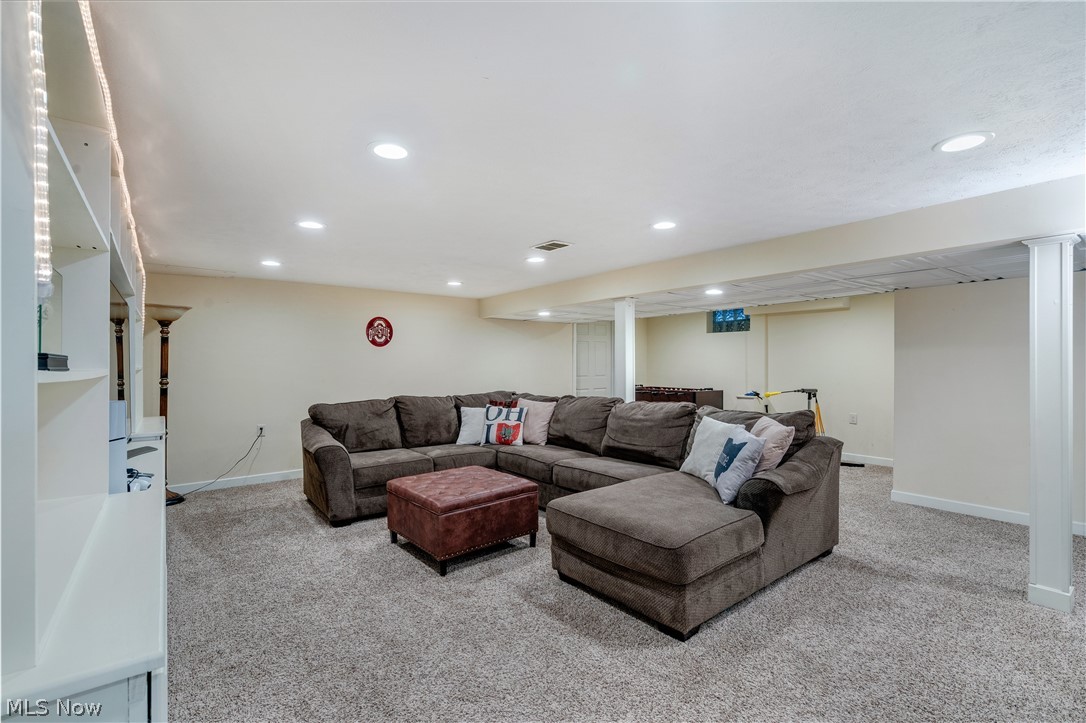 Mount Vernon Woods #9 - Residential