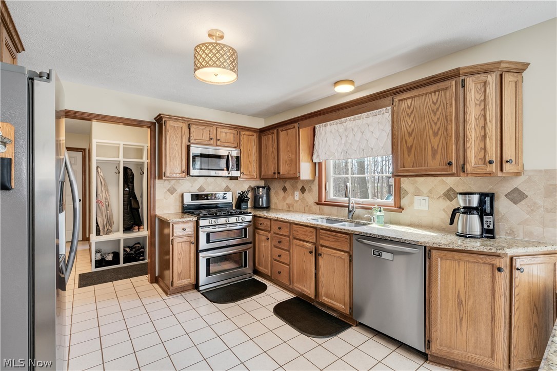 Mount Vernon Woods #9 - Residential