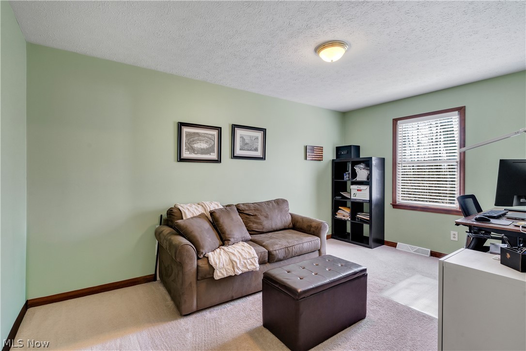 Mount Vernon Woods #9 - Residential