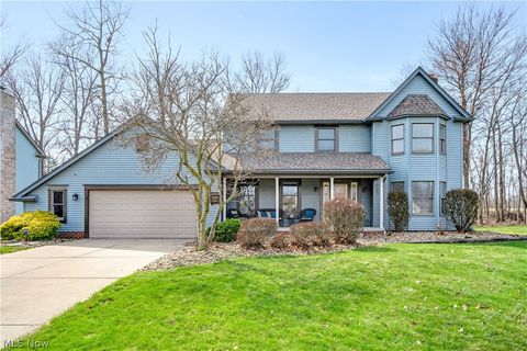 Homes For Sale - 6408 Tara Drive<br/> Mahoning County, Poland, OH 44514