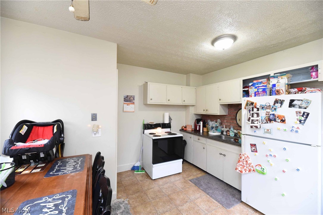 George R Starrs Add - Residential Income