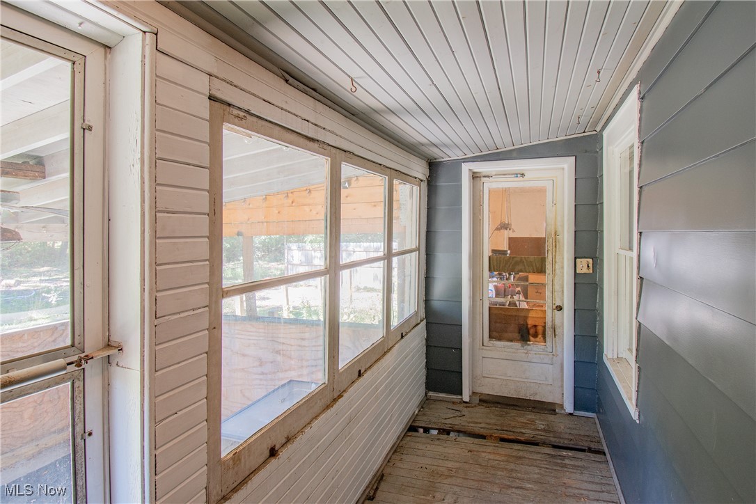 Arlington Waterloo Acres - Residential