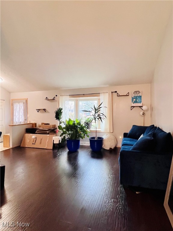 Forestglen Ave - Residential Lease