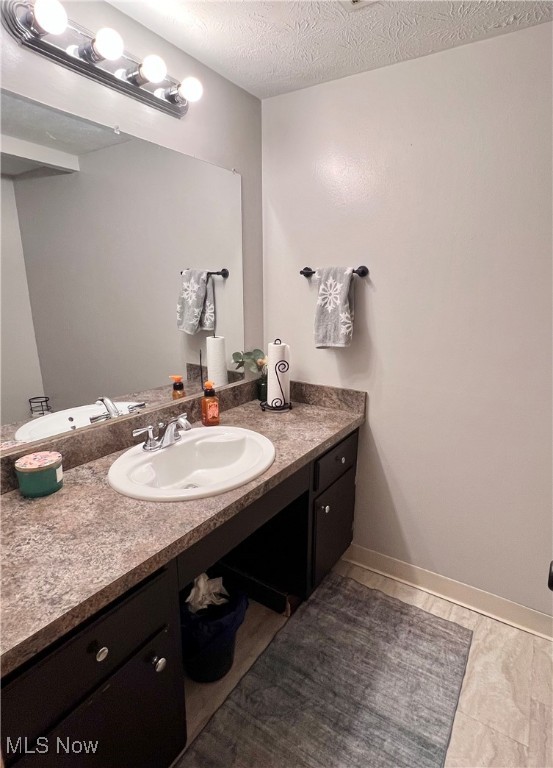 Forestglen Ave - Residential Lease