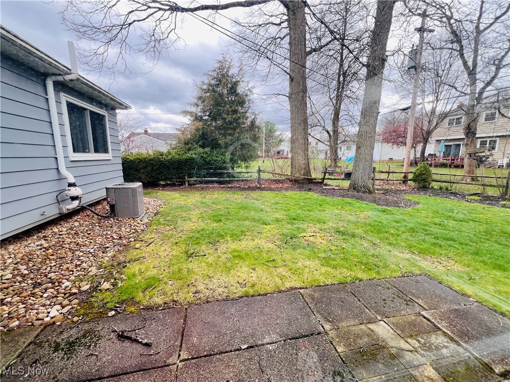 Forestglen Ave - Residential Lease