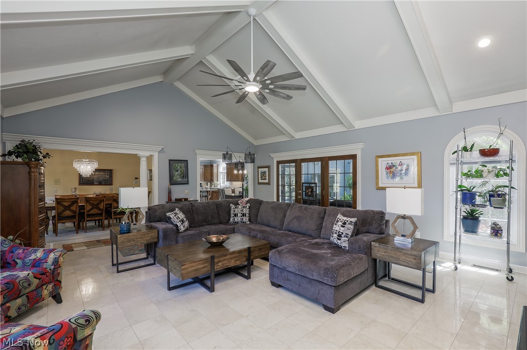 Foxchase Hills - Residential